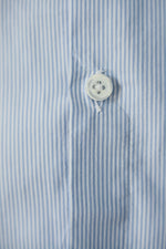 Charger l&#39;image dans la galerie, LA PONCTUELLE - Chemise rayée bleu ciel
